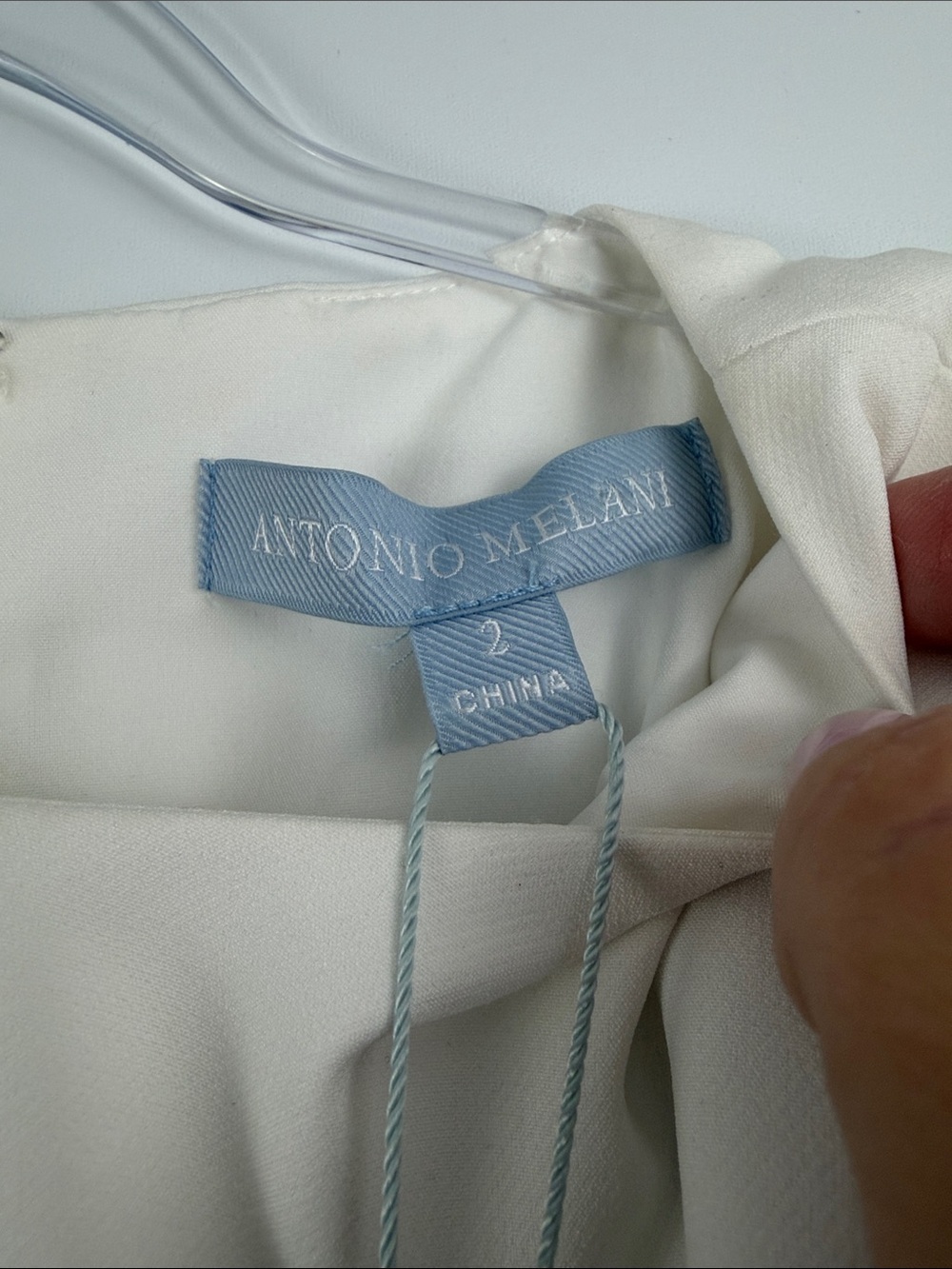 NWT Antonio Melani White Sleeveless Sheath Career Cocktail Dress Size 2 - Picture 3 of 11